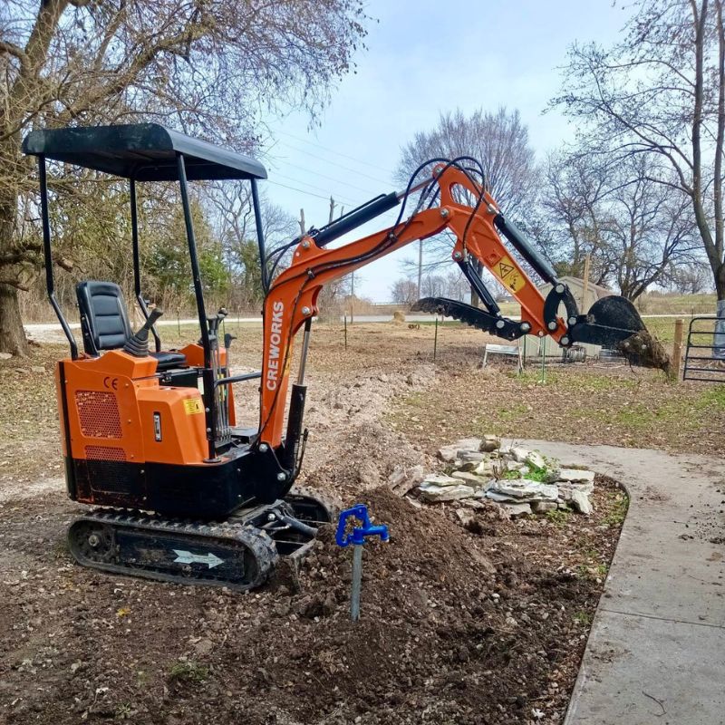 Mini Excavator in Halfway