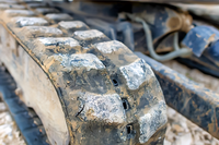 how to change mini excavator tracks